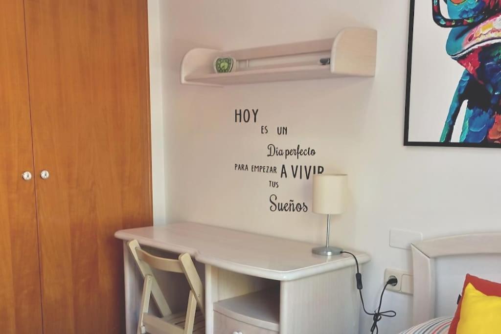 Acogedora Y Confortable Casa Familiar En L'Ollería Exteriör bild