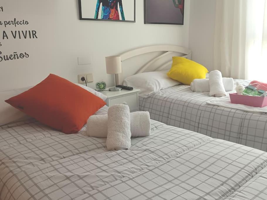 Acogedora Y Confortable Casa Familiar En L'Ollería Exteriör bild