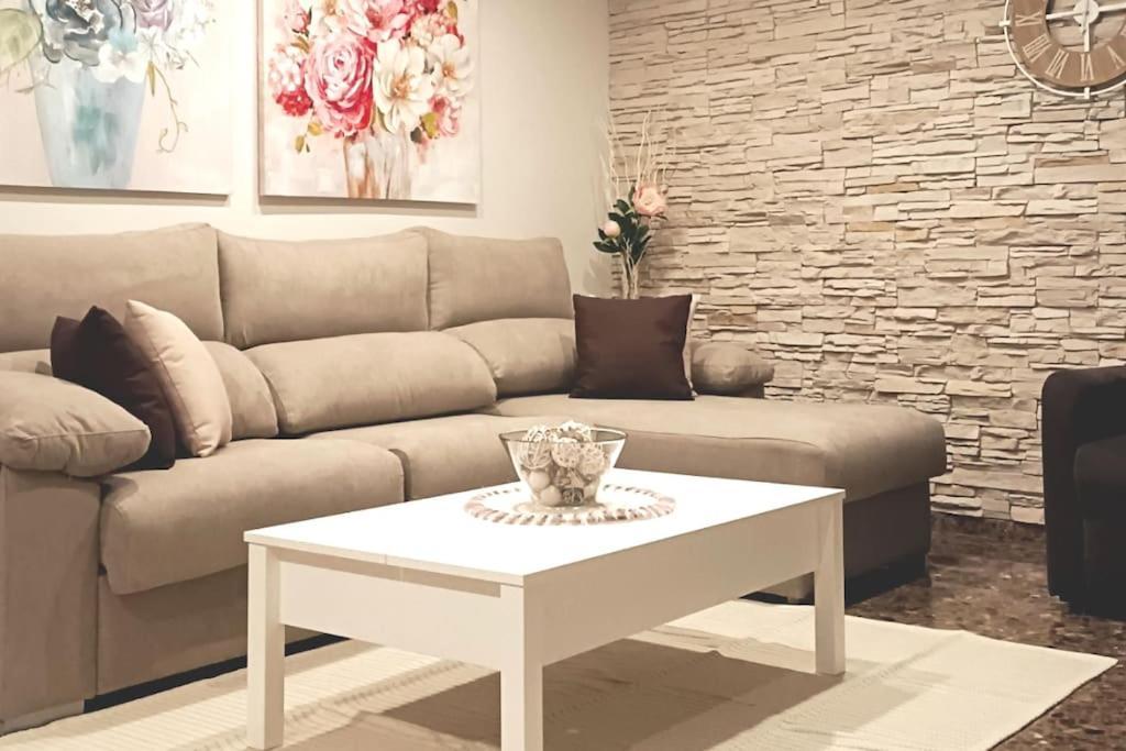 Acogedora Y Confortable Casa Familiar En L'Ollería Exteriör bild
