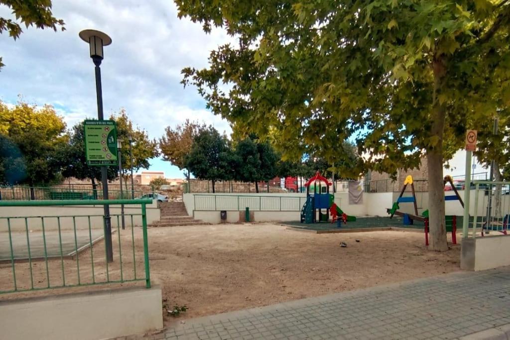Acogedora Y Confortable Casa Familiar En L'Ollería Exteriör bild