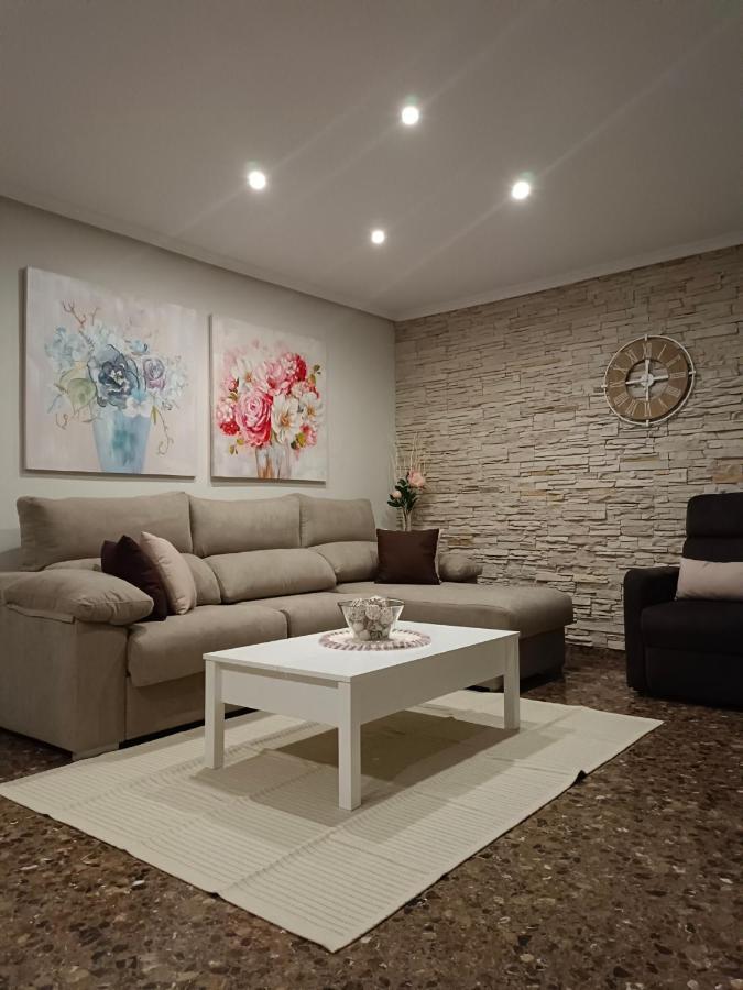 Acogedora Y Confortable Casa Familiar En L'Ollería Exteriör bild